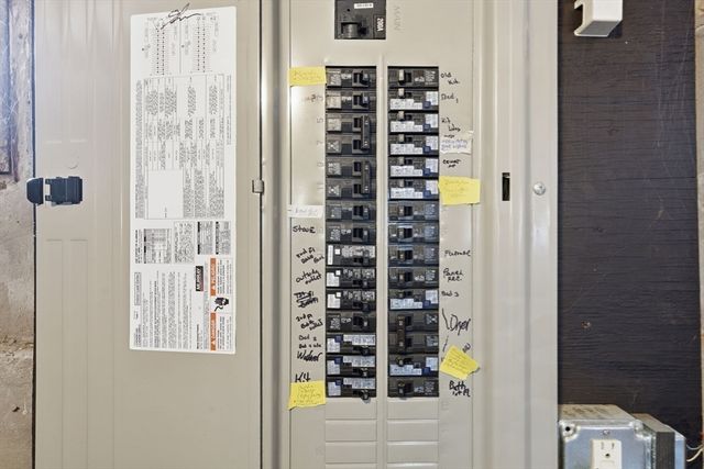 4 School St, Northampton, MA 01060