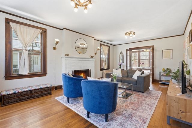 4 School St, Northampton, MA 01060