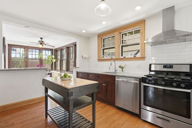 4 School St, Northampton, MA 01060