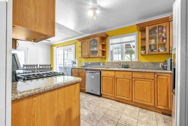 2631 Mayfair Ave, Concord, CA 94520