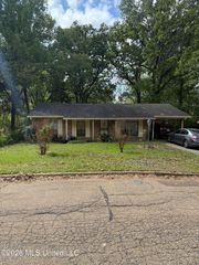 117 Delano Drive, Jackson, MS 39209