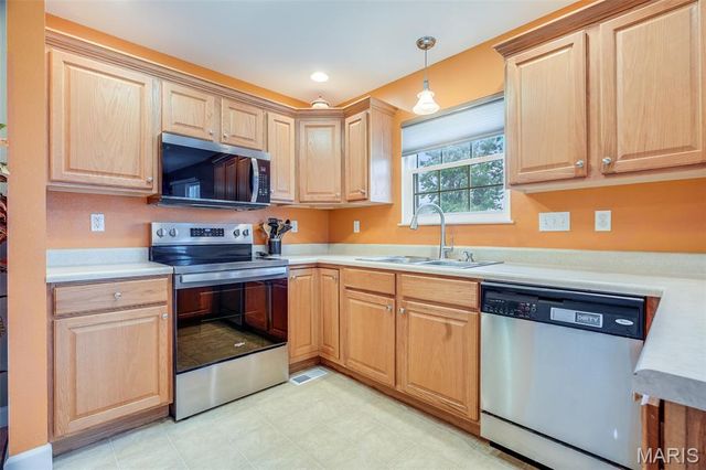 3316 Preston Drive, Granite City, IL 62040