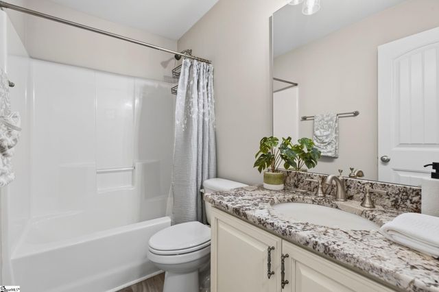 218 Willowgreen Way, Greer, SC 29651