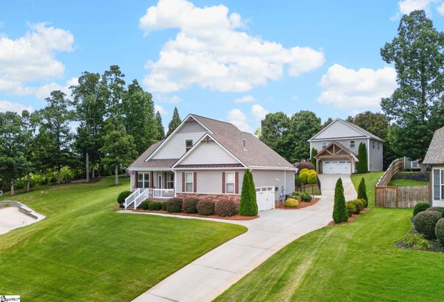 218 Willowgreen Way, Greer, SC 29651