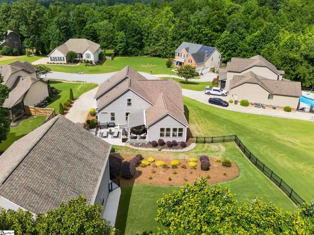 218 Willowgreen Way, Greer, SC 29651