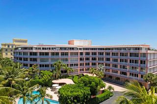 315 S Lake Drive 1a, Palm Beach, FL 33480
