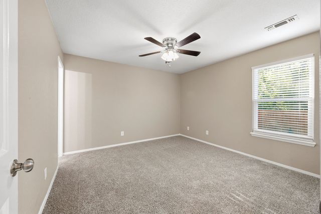9 Brookhollow Place, Bentonville, AR 72712