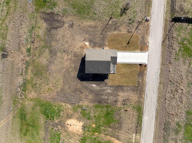 195 Bianca CIR, Del Valle, TX 78617