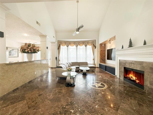 12114 Saybrook Point Lane, Tomball, TX 77375