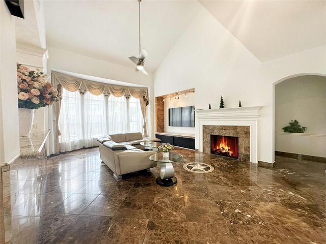 12114 Saybrook Point Lane, Tomball, TX 77375