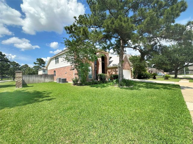12114 Saybrook Point Lane, Tomball, TX 77375