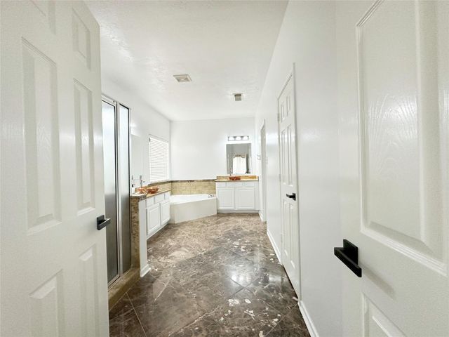 12114 Saybrook Point Lane, Tomball, TX 77375
