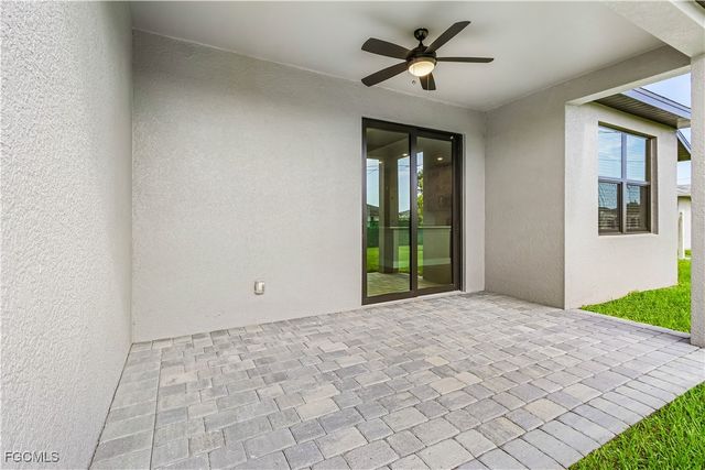4113 SW 8th CT, Cape Coral, FL 33914