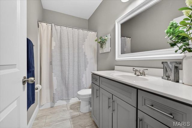 4014 Riverdell Drive, Wentzville, MO 63385