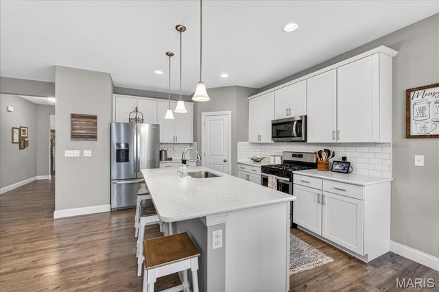4014 Riverdell Drive, Wentzville, MO 63385