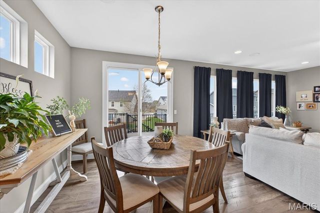 4014 Riverdell Drive, Wentzville, MO 63385