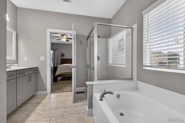 4014 Riverdell Drive, Wentzville, MO 63385