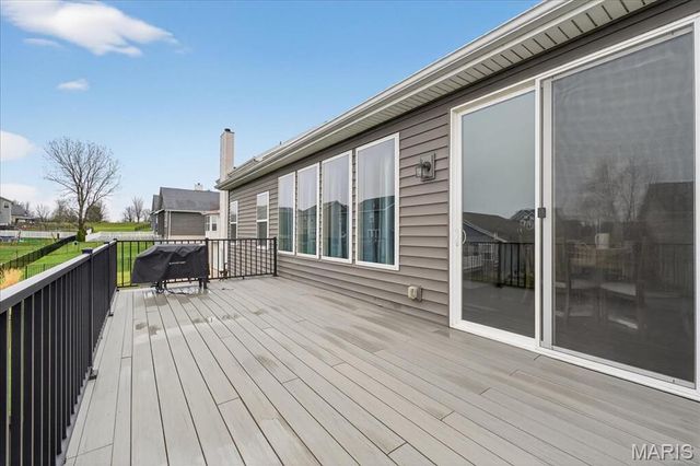 4014 Riverdell Drive, Wentzville, MO 63385
