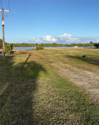 1924 S RIVERSIDE DRIVE, Edgewater, FL 32141