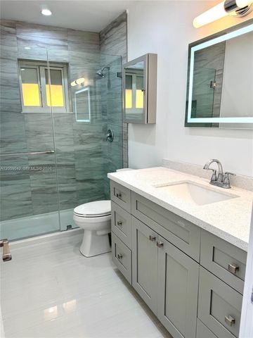 105-107 NE 30th Ct 105, Wilton Manors, FL 33334