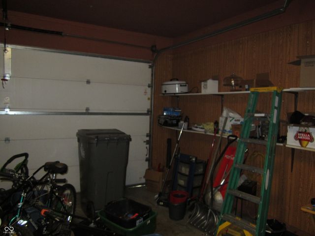 5269 Thrasher Drive, Indianapolis, IN 46254
