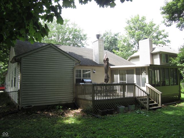 5269 Thrasher Drive, Indianapolis, IN 46254
