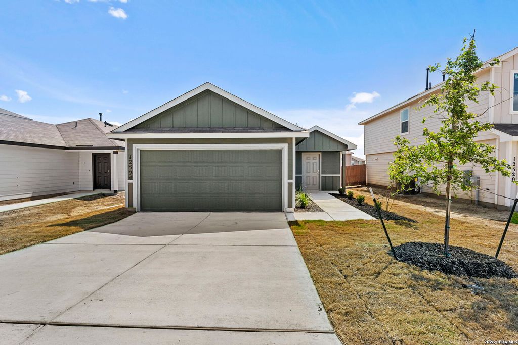 12524 Spoor Vly, Converse, TX 78109