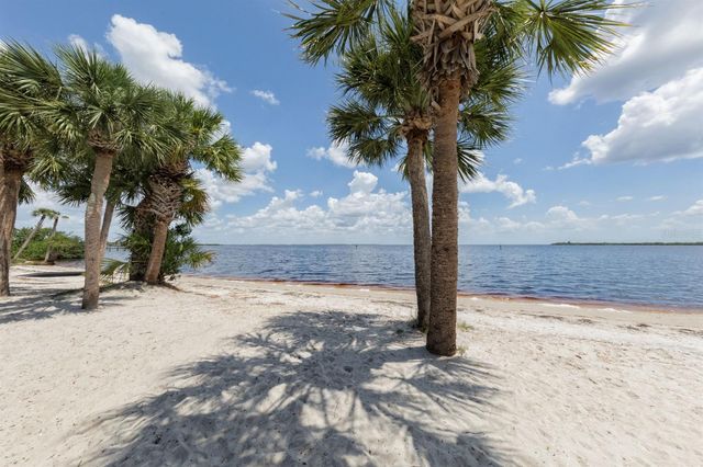 22444 DONALDA AVENUE, Port Charlotte, FL 33954