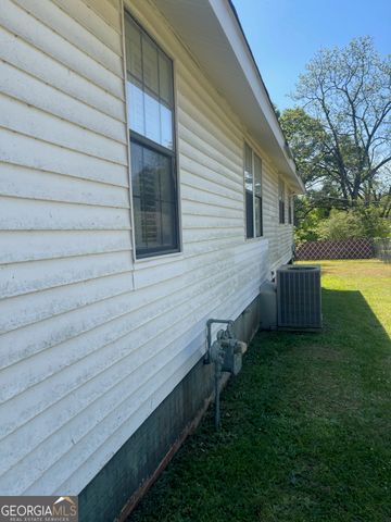 5205 23RD Boulevard, Valley, AL 36854