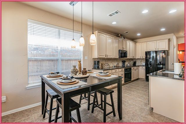 9720 Stripling Drive, Fort Worth, TX 76244