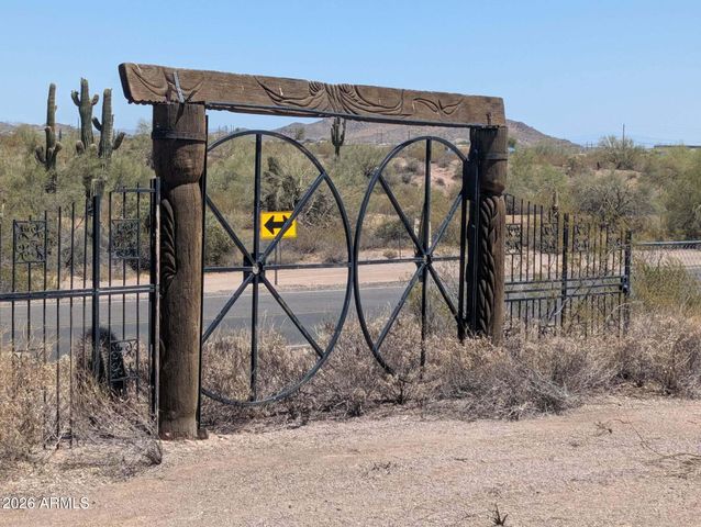 3160 E 4th Avenue, Apache Junction, AZ 85119