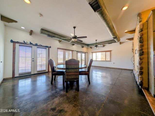 3160 E 4th Avenue, Apache Junction, AZ 85119