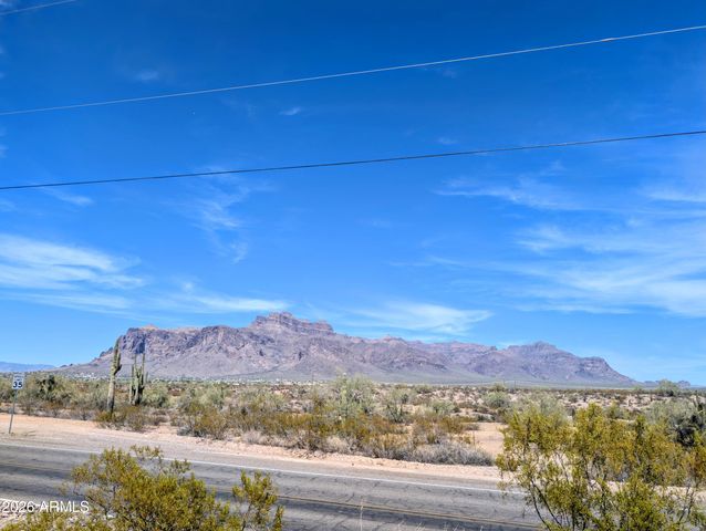 3160 E 4th Avenue, Apache Junction, AZ 85119