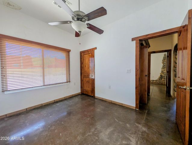 3160 E 4th Avenue, Apache Junction, AZ 85119