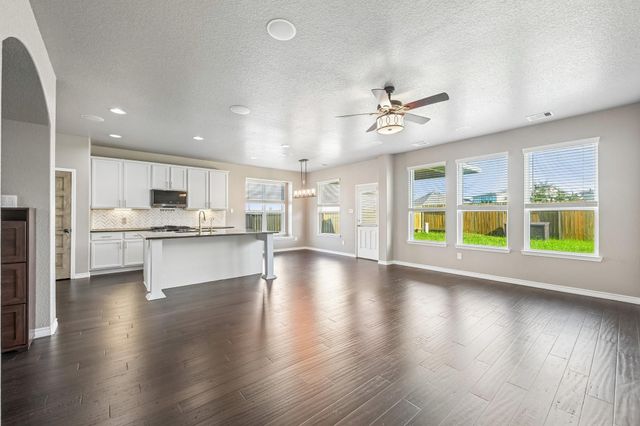 5172 Arbor Cove Court, Alvin, TX 77511
