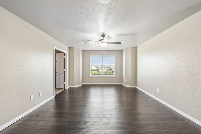 5172 Arbor Cove Court, Alvin, TX 77511