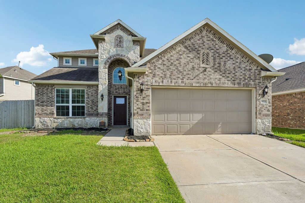 5172 Arbor Cove Court, Alvin, TX 77511