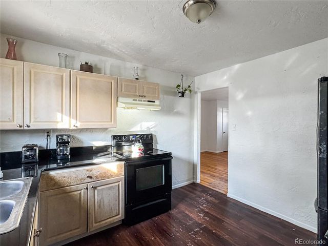 141 Esther Drive, Colorado Springs, CO 80911