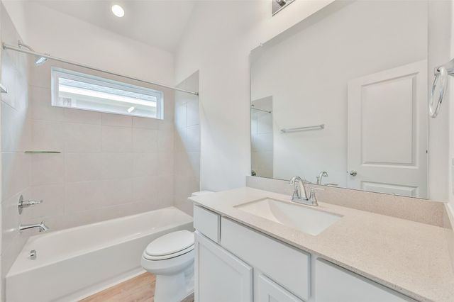 3015 King Oaks Street, Baytown, TX 77251