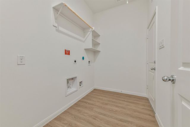 3015 King Oaks Street, Baytown, TX 77251