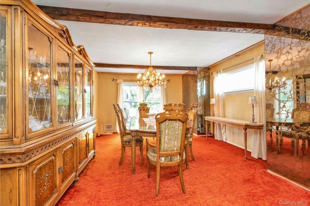 22 Valley Lane W, North Woodmere, NY 11581
