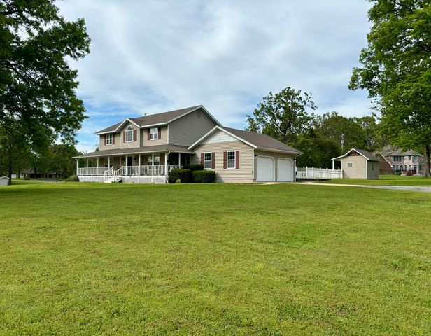 1352 Deer Lane, Mt Vernon, MO 65712