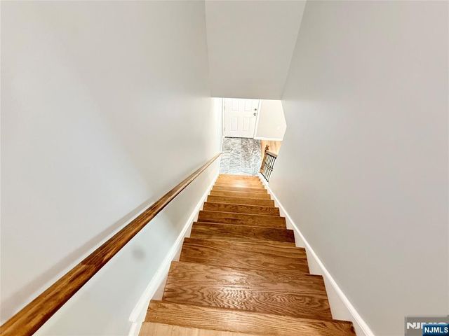 13 Roosevelt Avenue B, Lodi, NJ 07644