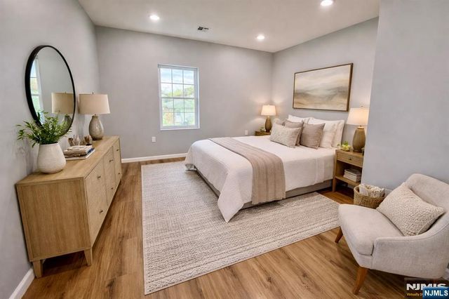 13 Roosevelt Avenue B, Lodi, NJ 07644