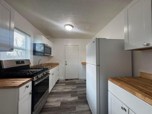 2173 Sale Road, Columbus, OH 43224