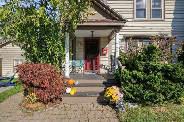 25 Green Street, Marblehead, MA 01945