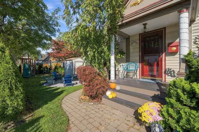 25 Green Street, Marblehead, MA 01945