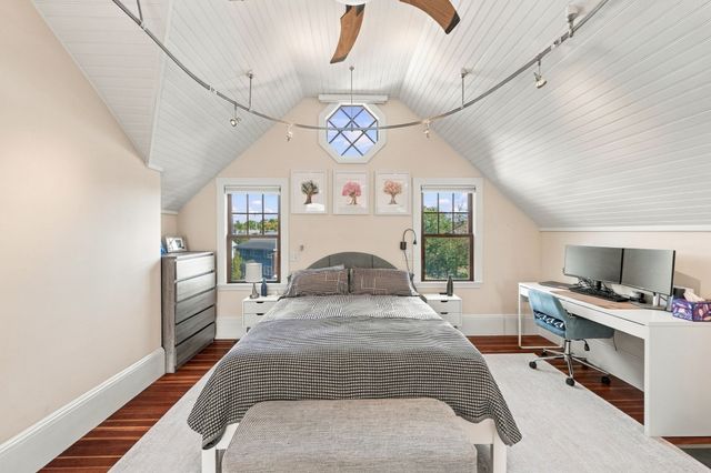 25 Green Street, Marblehead, MA 01945