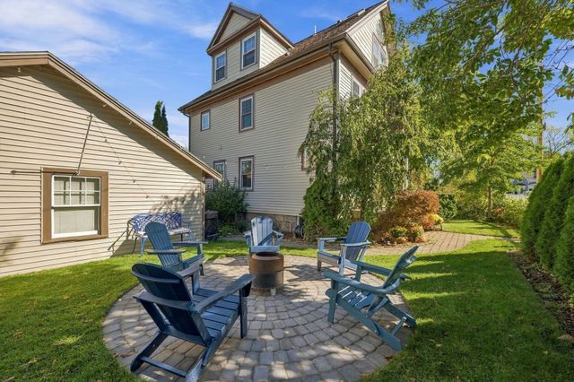 25 Green Street, Marblehead, MA 01945