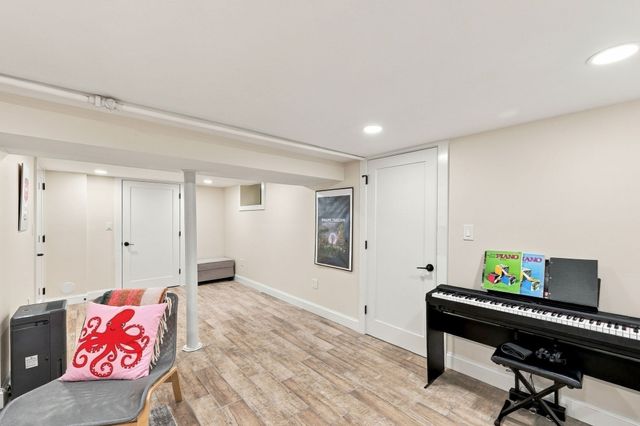 25 Green Street, Marblehead, MA 01945